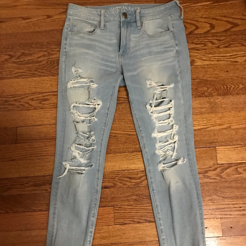 American Eagle ripped jeans